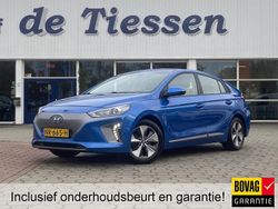 Blauw Gebruikt 2017 Hyundai Ioniq Comfort Hatchback | € 10.445