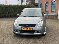 Grijs Gebruikt 2006 Suzuki Swift Exclusive Hatchback | € 999 (Goede deal)