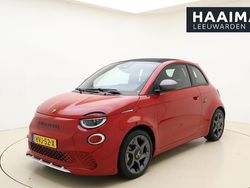 Rood Nieuw 2025 Abarth 595C Cabriolet | € 35.950