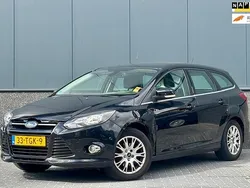 Zwart Gebruikt 2012 Ford Focus Titanium Stationwagen | € 2.745 (Goede deal)