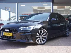 Zwart Gebruikt 2021 Audi A4 Competition Sedan | € 27.499 (Eerlijke prijs)