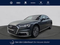 Grijs Gebruikt 2020 Audi A8 Proline Sedan | € 52.950 (Eerlijke prijs)