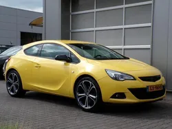 Geel Gebruikt 2011 Opel Astra GTC Sport Hatchback | € 6.950 (Goede deal)