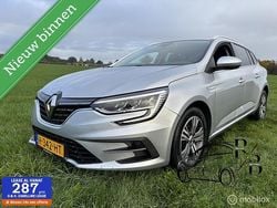 Grijs Gebruikt 2022 Renault Mégane GrandTour Intens Stationwagen | € 17.699 (Eerlijke prijs)