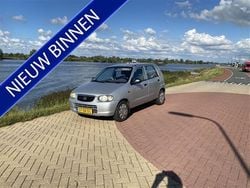 Grijs Gebruikt 2005 Suzuki Alto Cool Hatchback | € 999 (Iets duurder)
