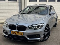 Zilver Gebruikt 2017 BMW 118 Sport Line Hatchback | € 14.900 (Eerlijke prijs)