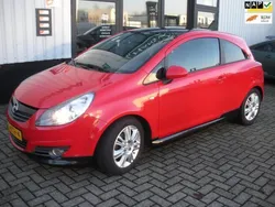 Rood Gebruikt 2010 Opel Corsa Color Edition Hatchback | € 3.100 (Goede deal)