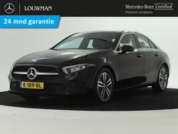 Donker nachtzwart Gebruikt 2020 Mercedes A180 Business Sedan | € 27.950 (Eerlijke prijs)