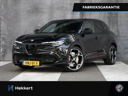 Zwart Nieuw 2025 Alfa Romeo Junior Veloce SUV | € 50.090 (Eerlijke prijs)