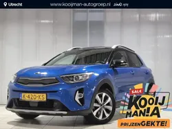 (bsp) sporty blue/black m Gebruikt 2021 Kia Stonic SUV | € 19.799 (Iets duurder)