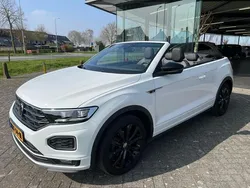 Wit Gebruikt 2021 VW T-Roc Cabriolet R-line Cabriolet | € 31.950 (Eerlijke prijs)