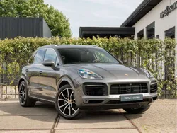Grijs Gebruikt 2020 Porsche Cayenne Sport SUV | € 69.950 (Goede deal)