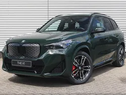Groen Nieuw 2025 BMW iX1 M Sport SUV | € 69.940