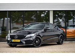 Zwart, metallic lak Gebruikt 2016 Mercedes C180 AMG line Coupé | € 22.900 (Goede deal)