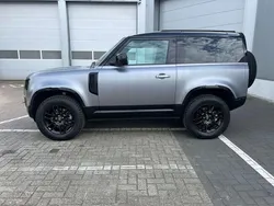 Grijs Gebruikt 2022 Land Rover Defender Dynamic SUV | € 79.950 (Eerlijke prijs)