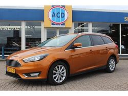 Oranje Gebruikt 2017 Ford Focus Titanium Stationwagen | € 4.400 (Super prijs)