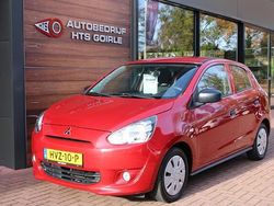 Rood Gebruikt 2015 Mitsubishi Space Star Inform Hatchback | € 5.850 (Eerlijke prijs)
