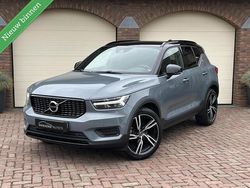 Grijs Gebruikt 2022 Volvo XC40 R-Design SUV | € 35.450 (Eerlijke prijs)
