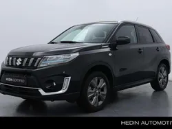 Zwart Gebruikt 2022 Suzuki Vitara SUV | € 20.950 (Goede deal)