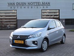 Grijs Gebruikt 2020 Mitsubishi Space Star Hatchback | € 10.950 (Iets duurder)