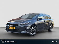 Grijs Gebruikt 2025 Kia Ceed Hatchback | € 29.935 (Duur)