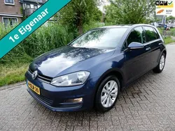 Blauw Gebruikt 2014 VW Golf VII Comfortline Hatchback | € 8.395 (Eerlijke prijs)