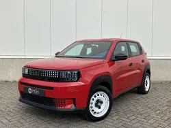 Nieuw 2025 Fiat Grande Panda Red SUV | € 25.945