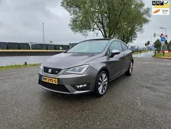 Grijs Gebruikt 2015 Seat Ibiza SC CONNECT Hatchback | € 7.499