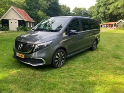 Grijs Gebruikt 2020 Mercedes EQV300 Van | € 43.500