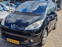 Zwart Gebruikt 2005 Peugeot 1007 MPV | € 1.499 (Eerlijke prijs)
