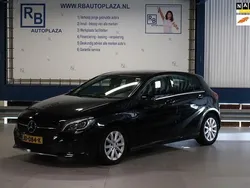 Zwart Gebruikt 2016 Mercedes A180 Edition Hatchback | € 10.750 (Goede deal)
