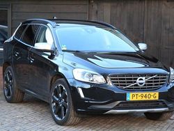 Zwart Gebruikt 2016 Volvo XC60 Momentum SUV | € 15.950 (Goede deal)