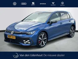 Blauw, metallic lak Gebruikt 2025 VW Golf VIII GTE Hatchback | € 52.350