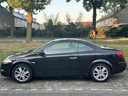 Gebruikt 2004 Renault Mégane Cabriolet Privilege Cabriolet | € 2.700 (Eerlijke prijs)