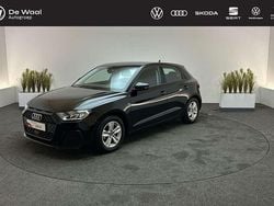 Zwart, metallic lak Gebruikt 2022 Audi A1 Sportback Proline Hatchback | € 21.895 (Eerlijke prijs)