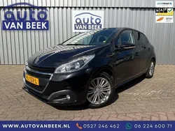 Zwart Gebruikt 2017 Peugeot 208 Allure Hatchback | € 6.500 (Eerlijke prijs)