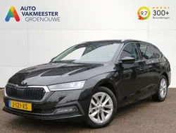 Zwart, metallic lak Gebruikt 2020 Skoda Octavia Business Line Stationwagen | € 18.645 (Eerlijke prijs)