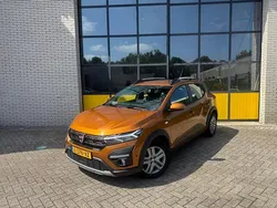 Oranje Gebruikt 2021 Dacia Sandero Comfort Hatchback | € 14.945 (Eerlijke prijs)