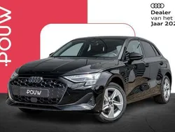 Zwart Nieuw 2025 Audi A3 Sportback e-tron Advanced Sedan | € 47.150 (Eerlijke prijs)