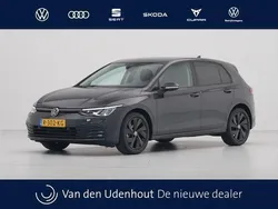 Grijs, metallic lak Gebruikt 2022 VW Golf VIII Hatchback | € 20.740 (Goede deal)