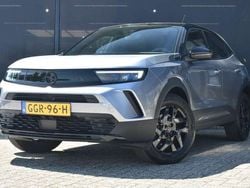 Grijs Gebruikt 2024 Opel Mokka SUV | € 26.750 (Eerlijke prijs)