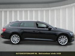 Zwart Gebruikt 2022 Skoda Superb Style Stationwagen | € 42.950