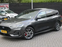 Grijs Gebruikt 2025 Ford Focus ST-Line X Stationwagen | € 35.995 (Duur)