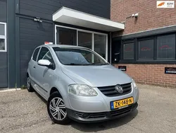 Grijs Gebruikt 2006 VW Fox Hatchback | € 1.850 (Eerlijke prijs)