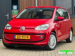 Rood Gebruikt 2015 VW up! high up! Hatchback | € 10.950 (Eerlijke prijs)