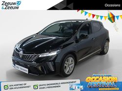 Zwart Gebruikt 2024 Renault Clio V Techno Hatchback | € 19.735 (Iets duurder)