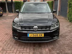 Zwart Gebruikt 2019 VW Tiguan Highline SUV | € 25.500 (Goede deal)