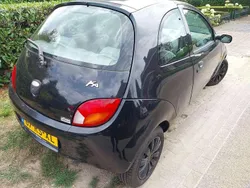Zwart Gebruikt 2005 Ford Ka Trend Hatchback | € 600 (Goede deal)