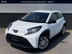 Overige Nieuw 2025 Toyota Aygo Play Hatchback | € 19.850 (Goede deal)
