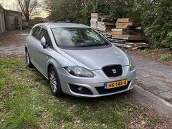 Grijs Gebruikt 2009 Seat Leon Style Hatchback | € 2.250 (Super prijs)